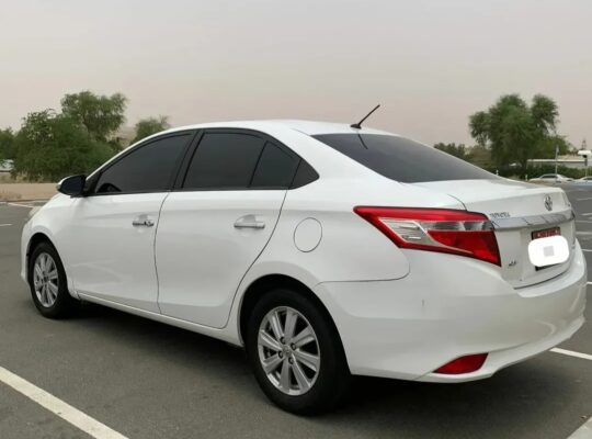 Toyota Yaris 2015 SE sedan Gcc for sale