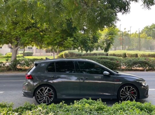 Volkswagen Golf GTI 2023 Gcc fully loaded for sale