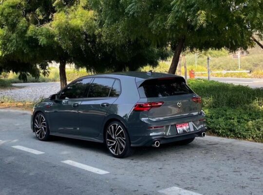 Volkswagen Golf GTI 2023 Gcc fully loaded for sale