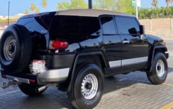 Toyota FJ 2013 Gcc in good condition for sale