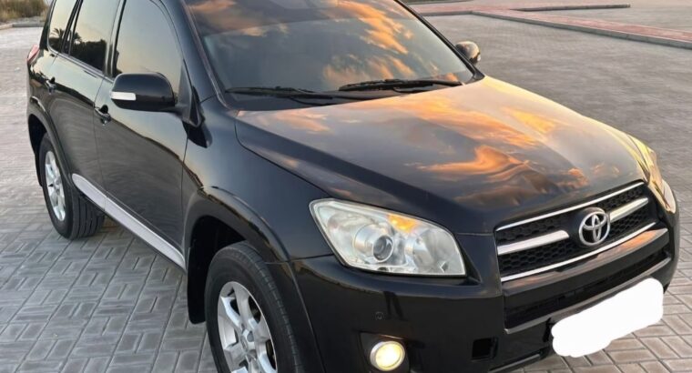 Toyota Rav4 full option 2011 Gcc for sale