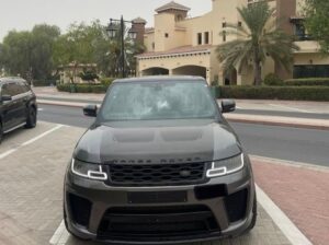 Range Rover sport SVR 2018 in perfect condition