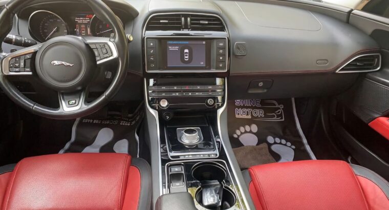 Jaguar XE 2016 Gcc fully loaded for sale