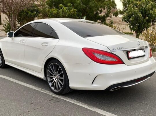 Mercedes CLS500 Gcc full option 2016 in good cond