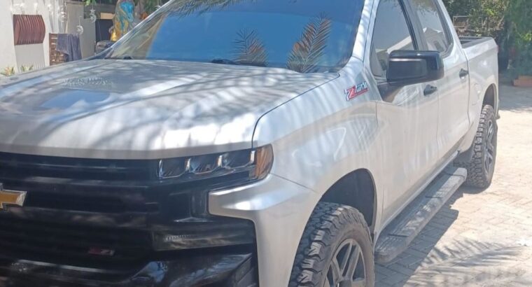 Chevrolet Silverado 2019 usa imported in good cond