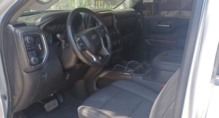 Chevrolet Silverado 2019 usa imported in good cond