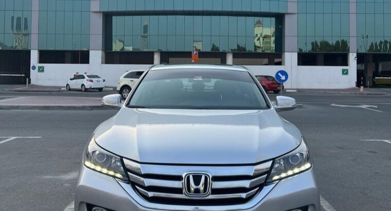 Honda Accord Ex-L full option 2016 Gcc