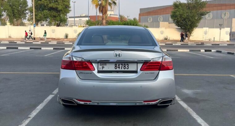 Honda Accord Ex-L full option 2016 Gcc