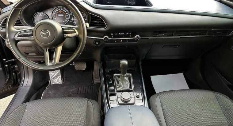 Mazda CX30 full option 2022 Gcc for sale