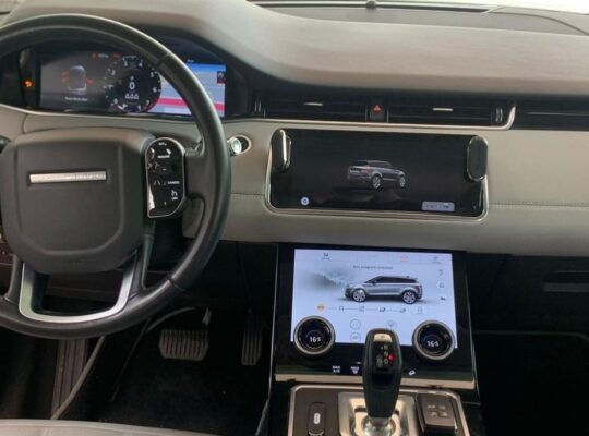 Range Rover Evoque 2020 in good condition for sal