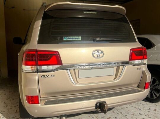 Toyota Land cruiser GXR full option 2016 for sale