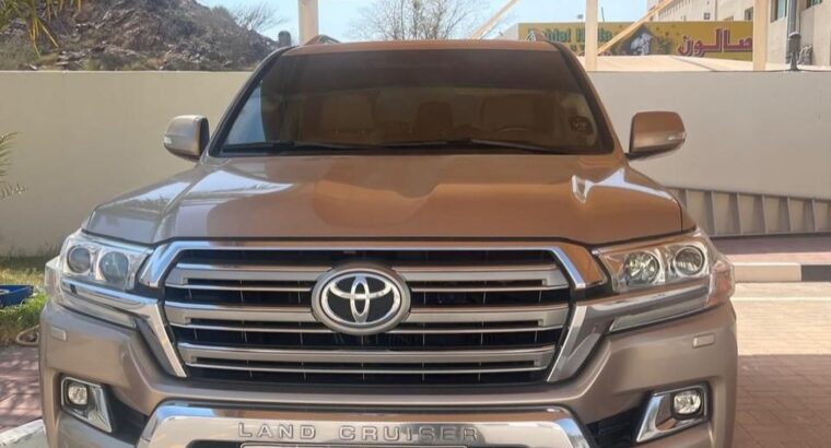 Toyota Land cruiser GXR full option 2016 for sale