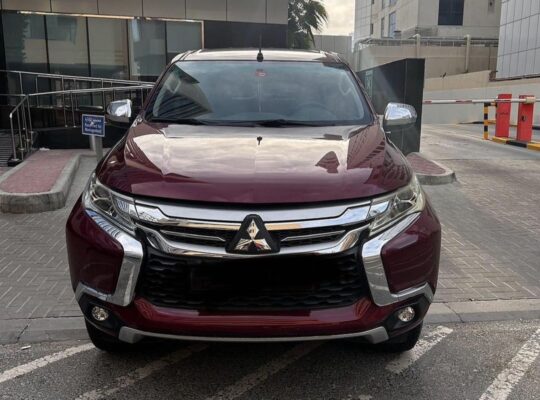 Mitsubishi Montero Sport 2017 Gcc full option for