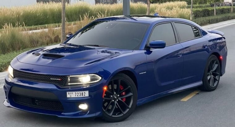 Dodge charger R/T 5.7 2022 in perfect condition