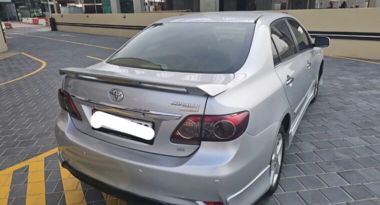 Toyota Corolla 1.8 sport 2013 Gcc for sale