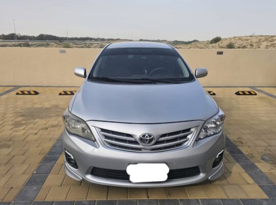 Toyota Corolla 1.8 sport 2013 Gcc for sale