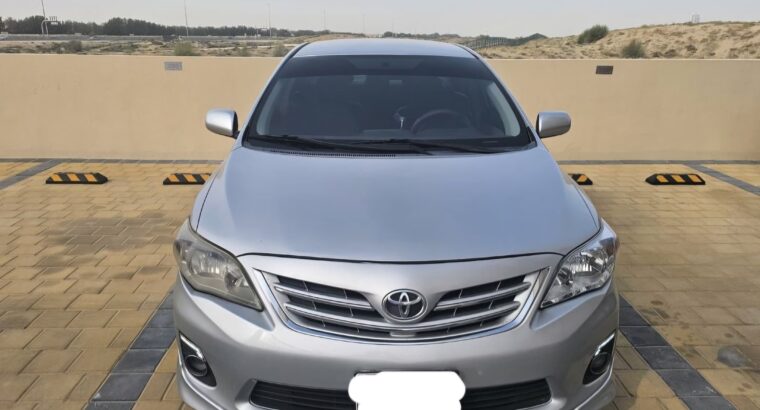 Toyota Corolla 1.8 sport 2013 Gcc for sale
