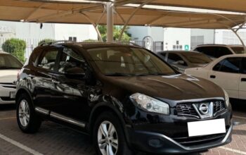 Nissan Qashqai 2014 Gcc full option for sale