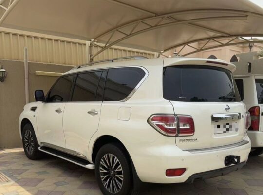 Nissan patrol platinum SE 2016 Gcc for sale