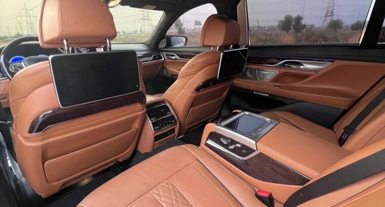 BMW 750LI xdrive master class 2016 Gcc for sale