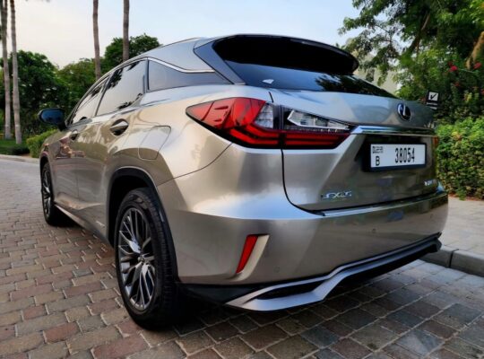 Lexus RX450H full option 2017 Gcc for sale