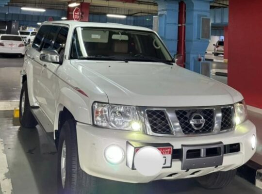 Nissan patrol safari 2019 full option for sale