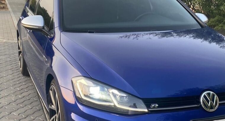 Volkswagen Golf R full option 2019 Gcc for sale