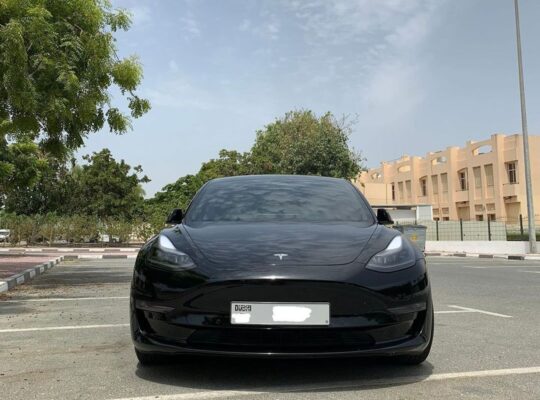 Tesla Model 3 performance 2021 Gcc for sale