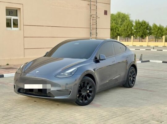 Tesla model Y 2022 Gcc full option for sale