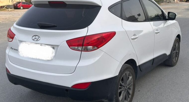 Hyundai Tucson 2014 full option Gcc for sale