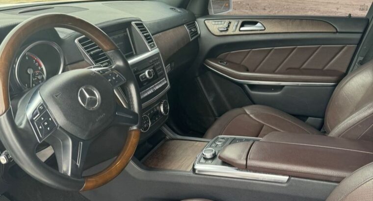 Mercedes GL500 AMG full option 2015 for sale