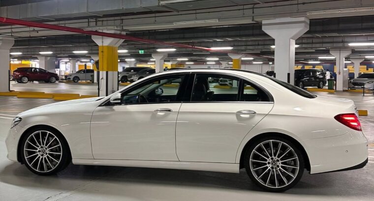 Mercedes E300 Full option 2019 Gcc for sale