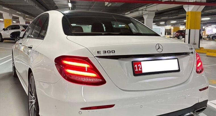 Mercedes E300 Full option 2019 Gcc for sale