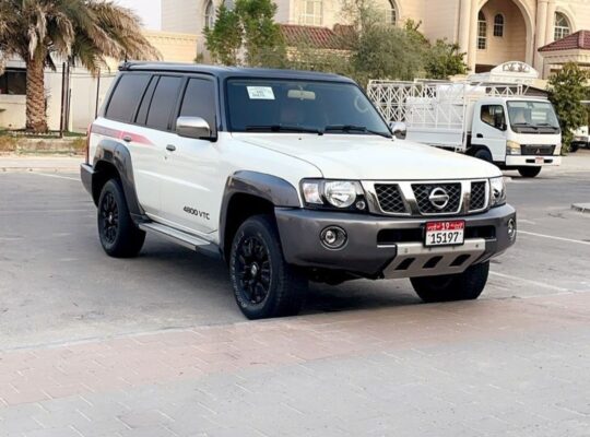 Nissan patrol super safari 2019 Gcc full option