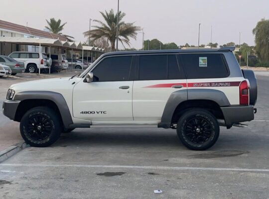 Nissan patrol super safari 2019 Gcc full option