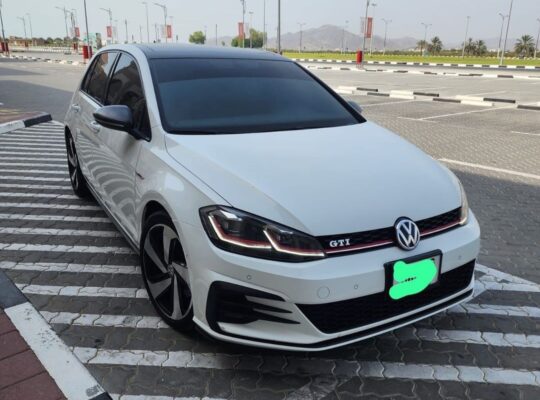 Volkswagen Golf GTI 2018 Gcc in good condition