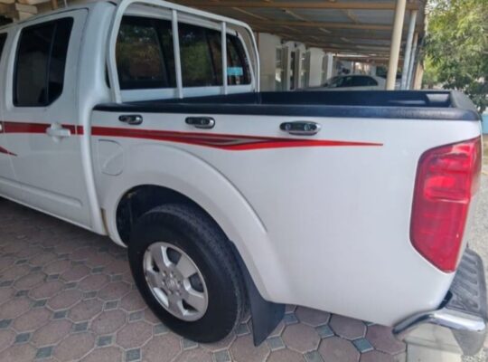 Nissan NAVARA SE 2016 Gcc for sale