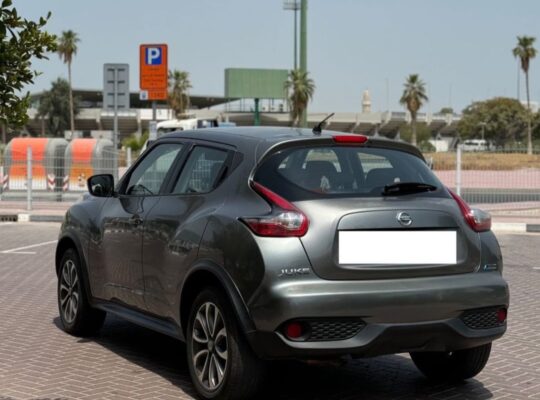 Nissan juke full option 2015 Gcc for sale