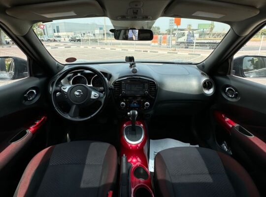 Nissan juke full option 2015 Gcc for sale