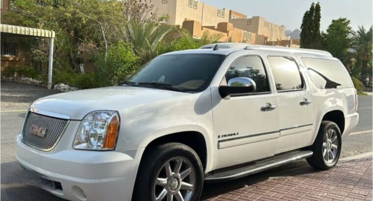 Gmc Youkon Denali XL 2009 Gcc full option