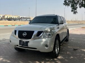 Nissan patrol platinum 2010 full option for sale