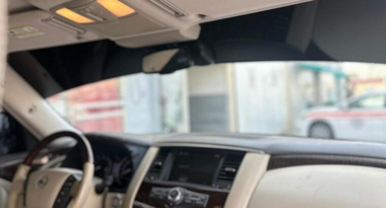Nissan patrol platinum 2010 full option for sale