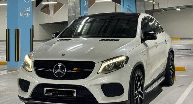 Mercedes GLE43 full option 2016 Gcc for sale