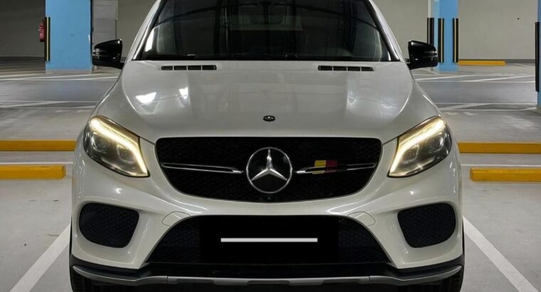 Mercedes GLE43 full option 2016 Gcc for sale