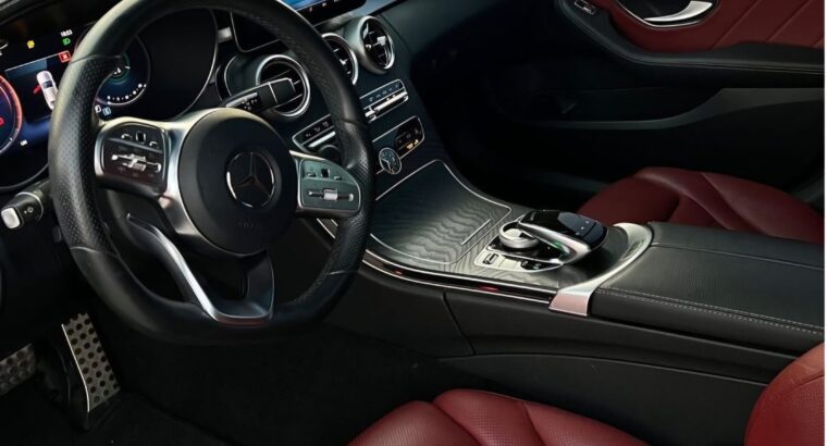 Mercedes C200 full option 2019 Gcc for sale