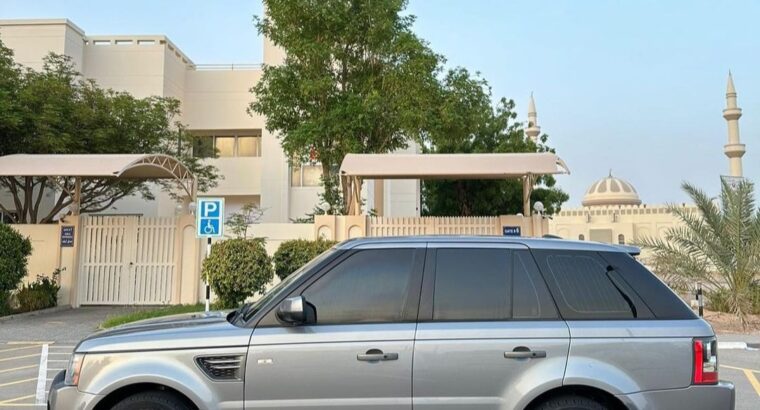 Range Rover sport HSE 2012 Gcc in good condition