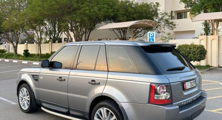 Range Rover sport HSE 2012 Gcc in good condition