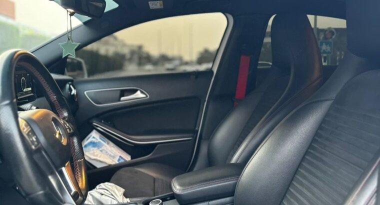 Mercedes A250 full option Gcc 2015 for sale