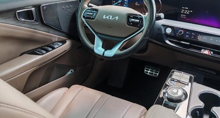 Kia k8 full option Gcc 2022 in perfect condition