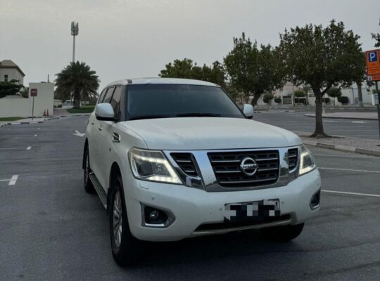 Nissan patrol SE 2015 in good condition